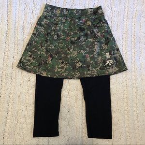 Runningskirt.com Capri Athletic Skort Sz 4 / 10-12